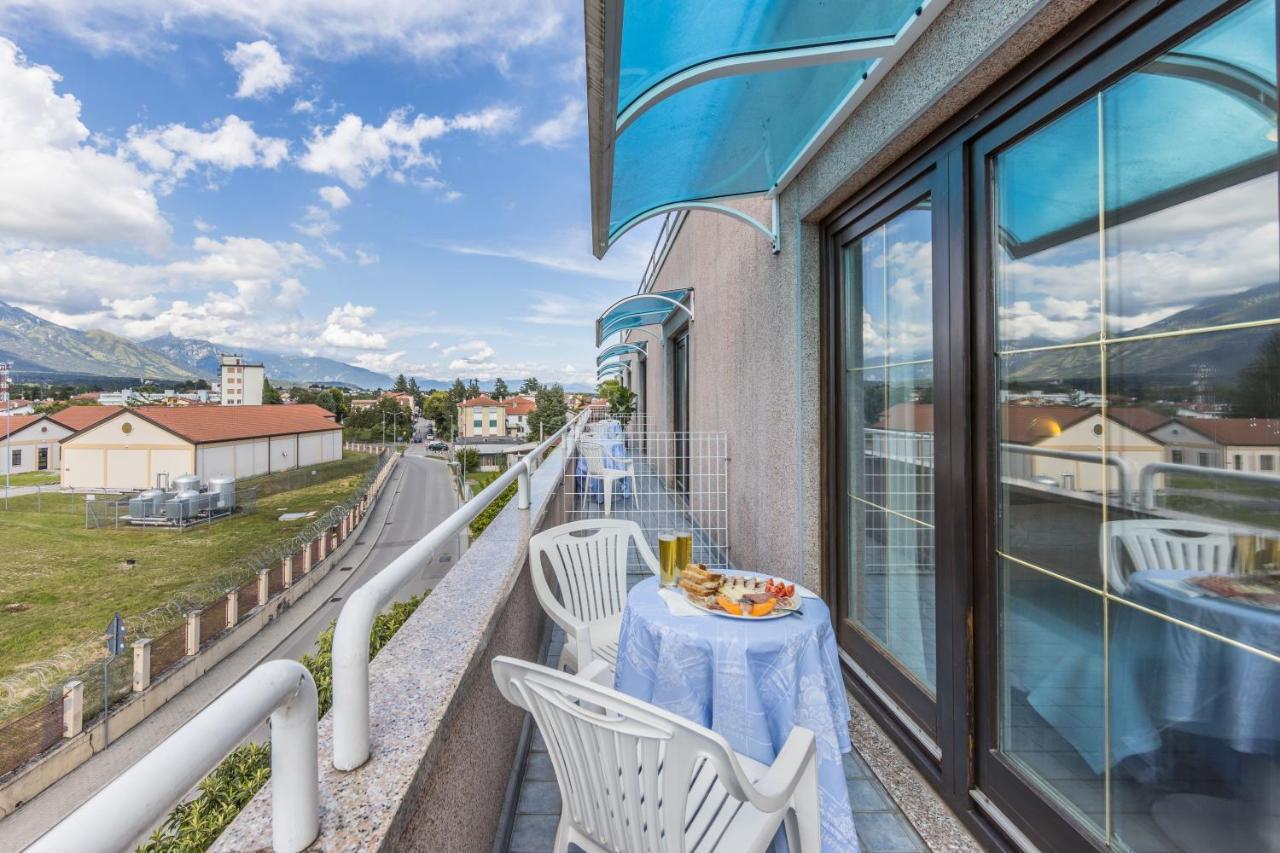 Aviano Palace Hotel Екстериор снимка