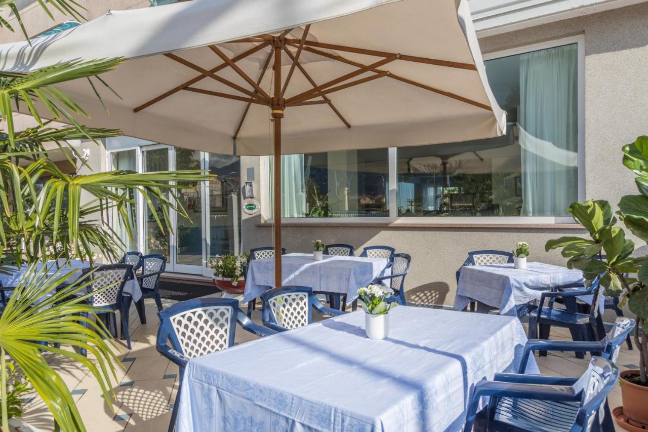 Aviano Palace Hotel Екстериор снимка
