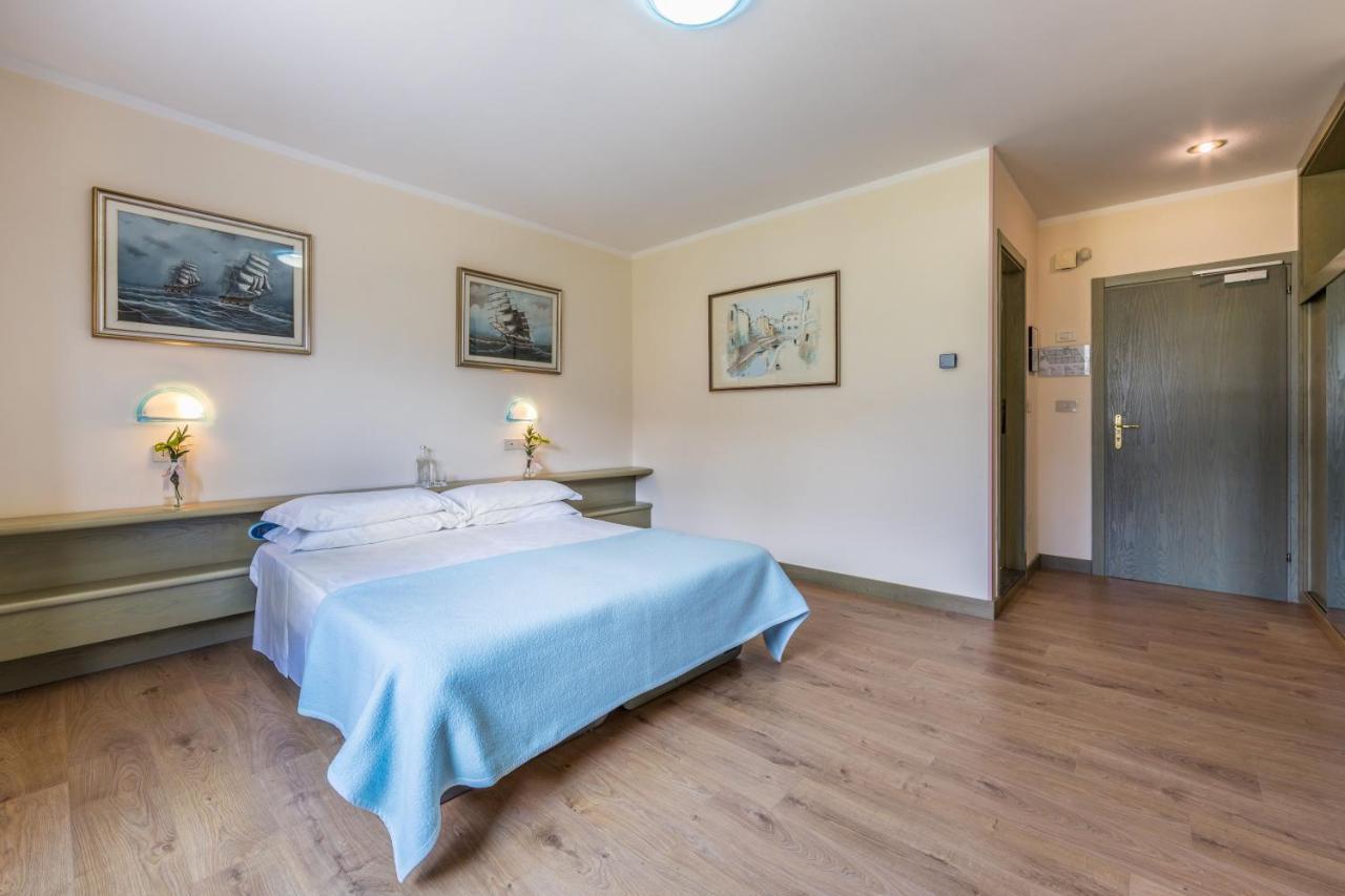 Aviano Palace Hotel Екстериор снимка
