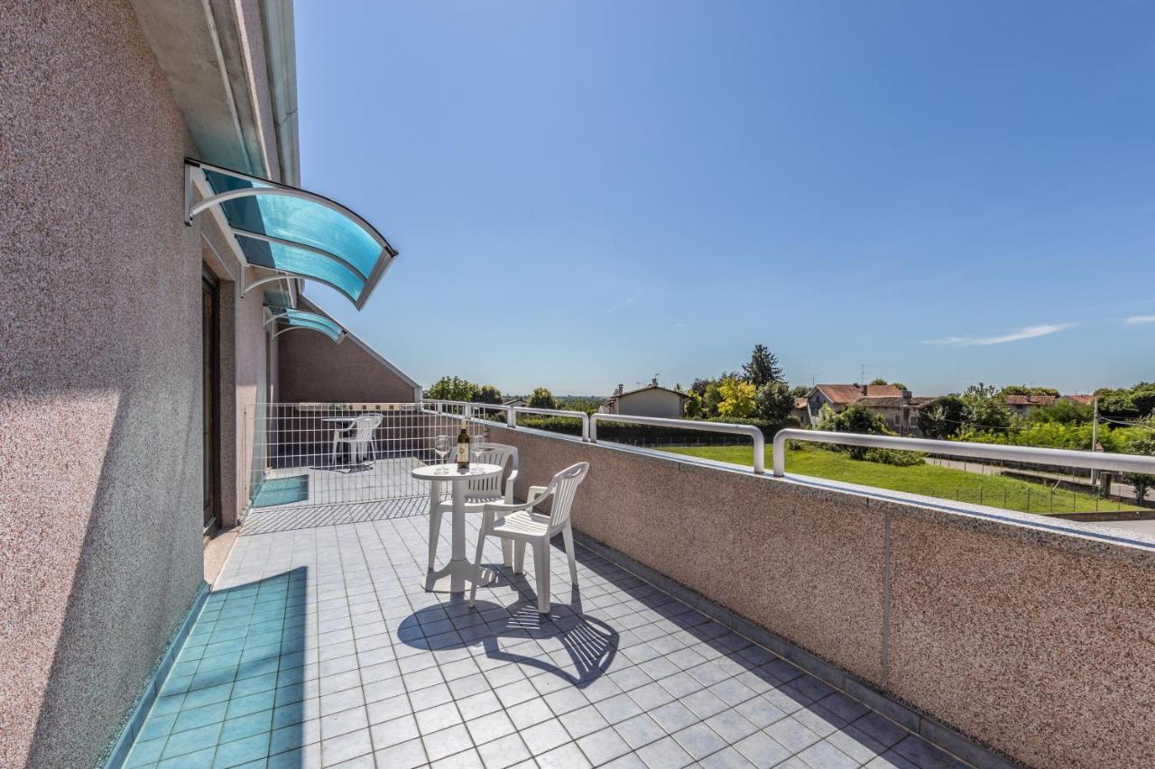 Aviano Palace Hotel Екстериор снимка